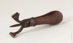 18th Century 6 3/4 inch Rosewood Race Knife - 54114