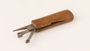 4 1/2 inch Unmarked Race Knife - 49673
