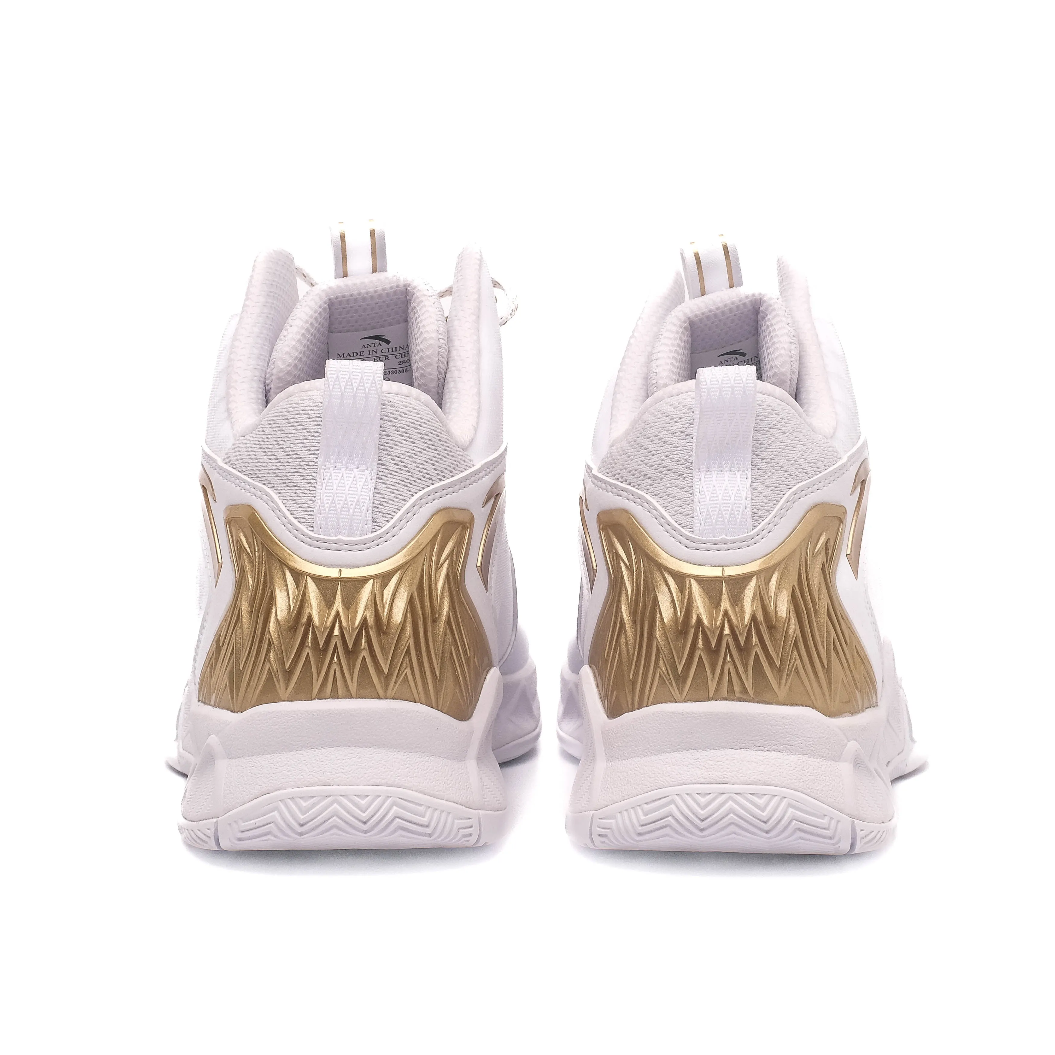 ANTA Men Klay Thompson KT 2 Legacy Basketball Shoes