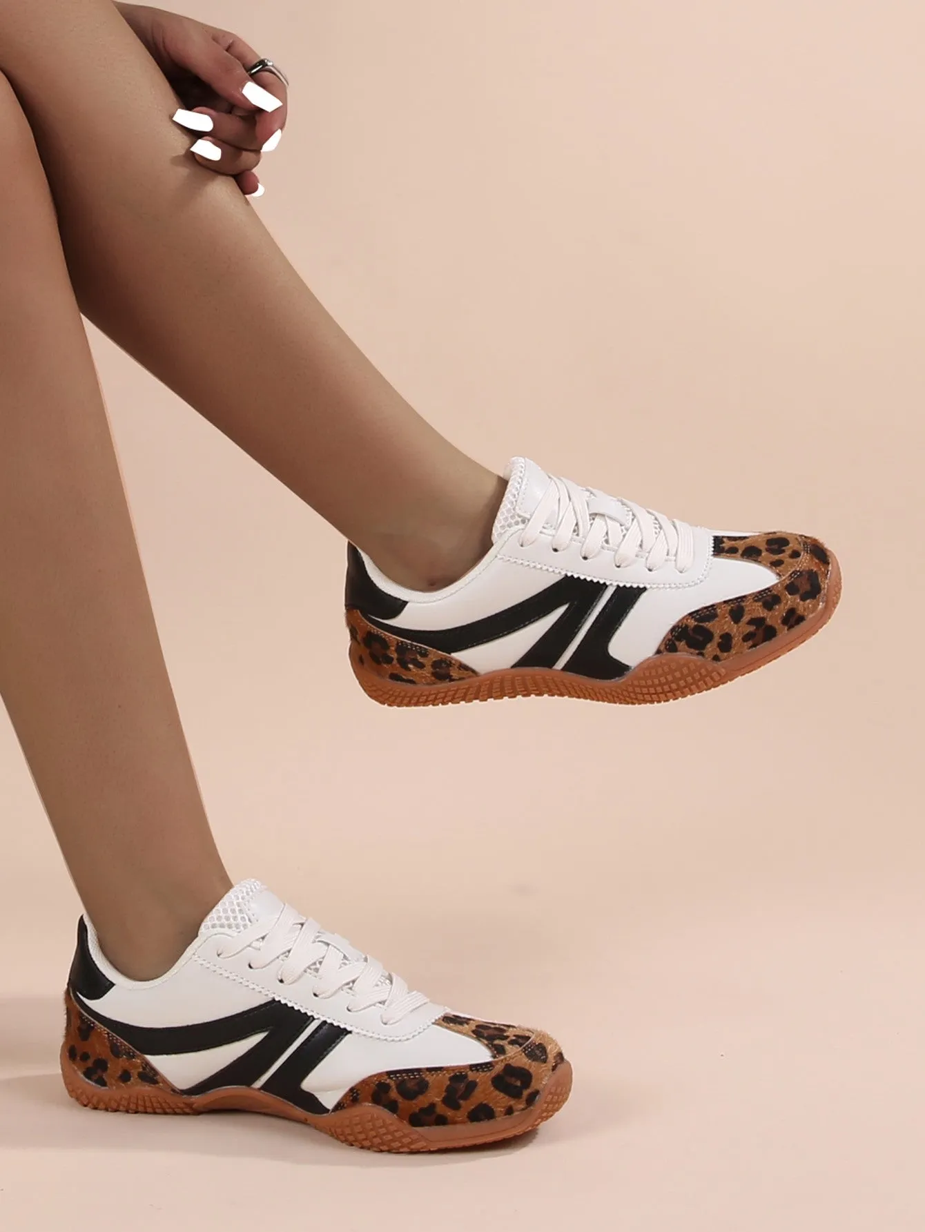 Aurora Dash Retro Sneakers