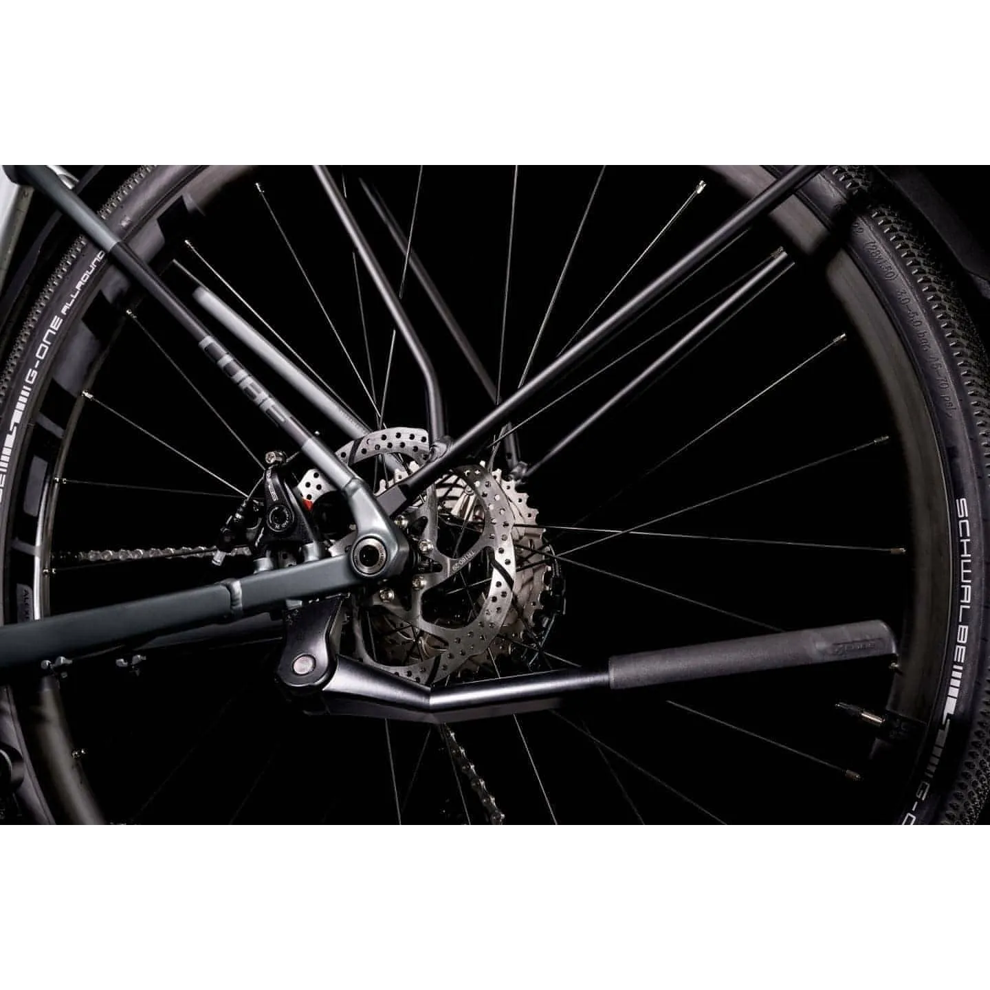 Cube Nuroad Pro FE Gravel Bike 2022 - Grey