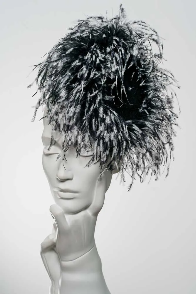 Feather Hat - Crista