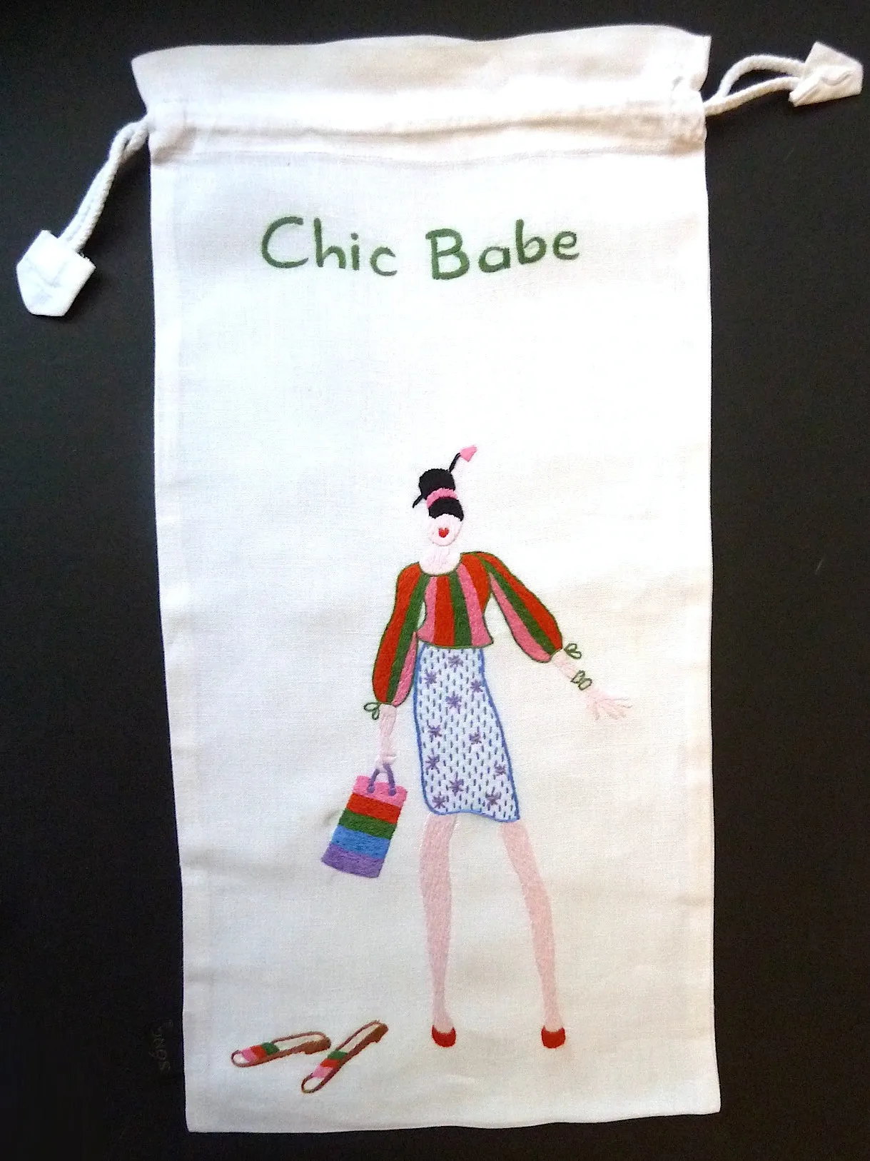 Hand Embroidered Travel Bags Chic Sixties
