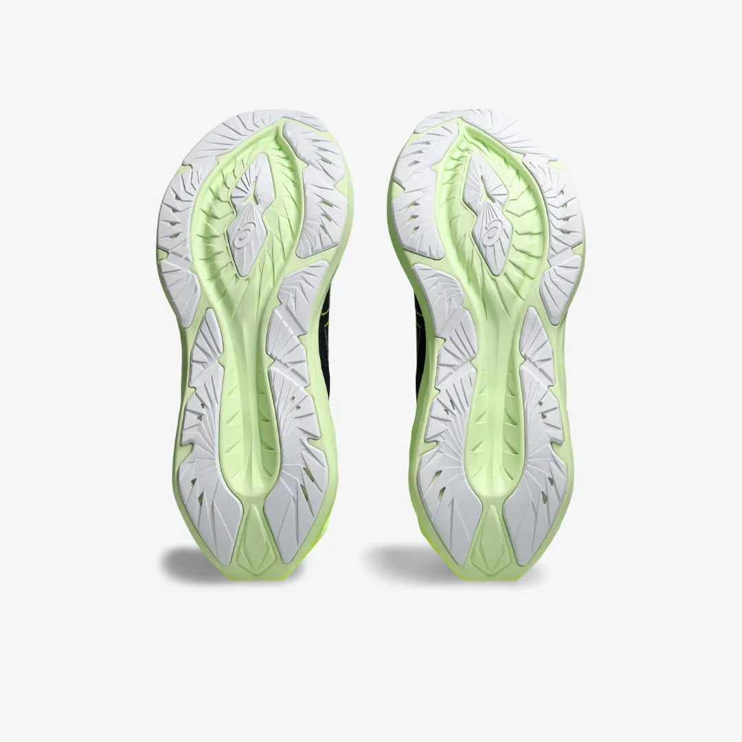 Men's Novablast 4