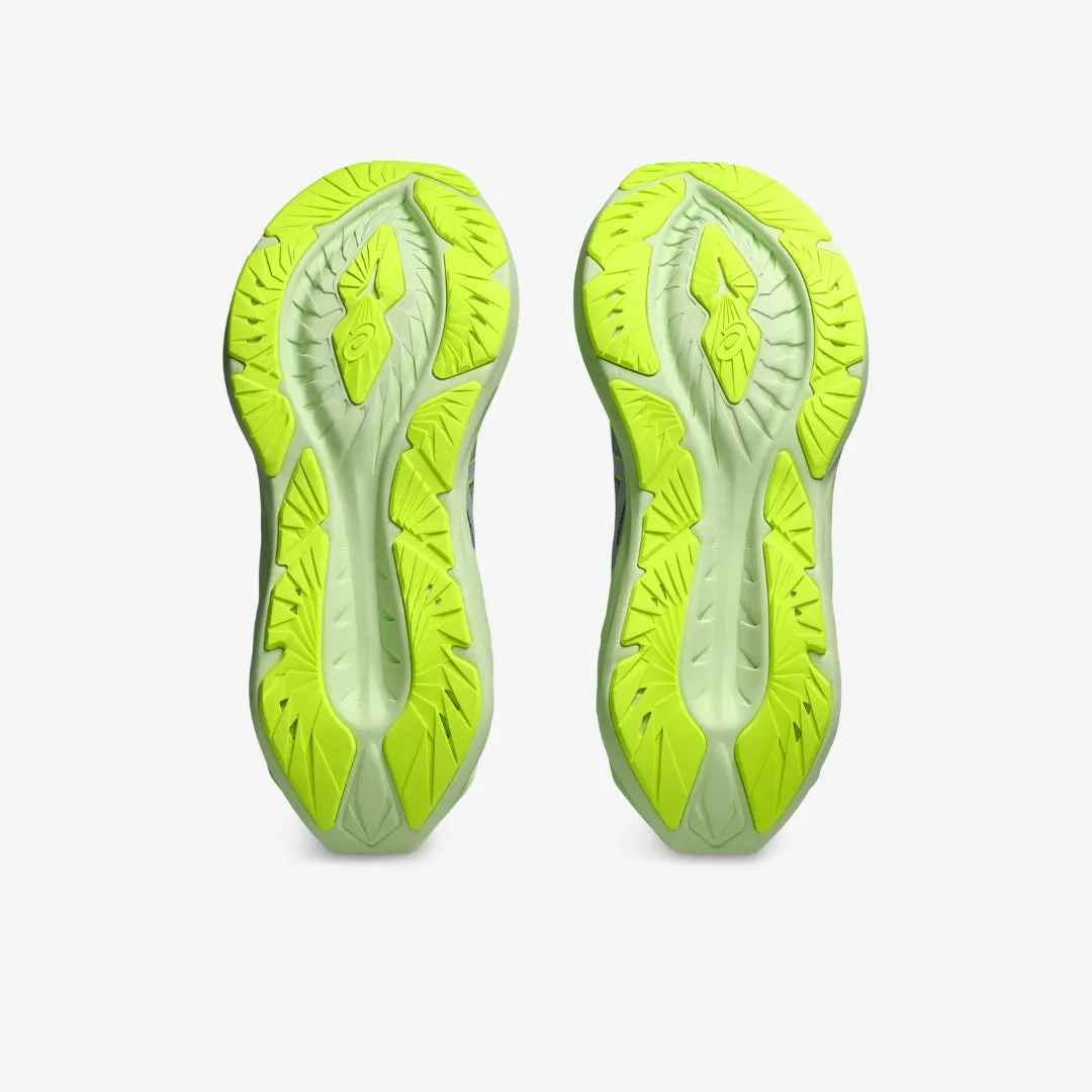 Men's Novablast 4
