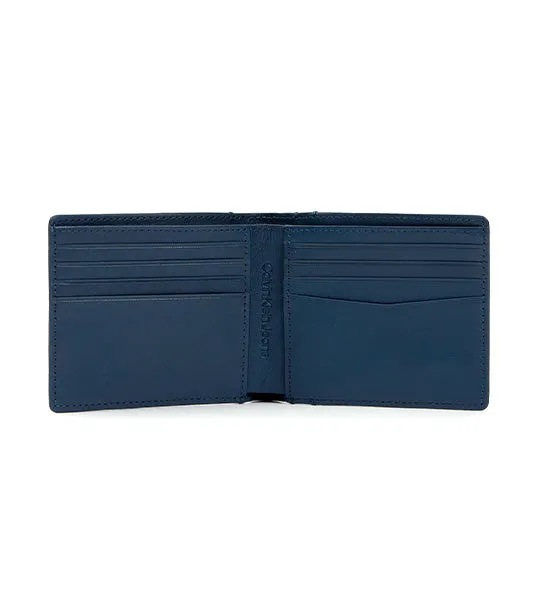 Micro Pebble Billfold Wallet Onyx Blue