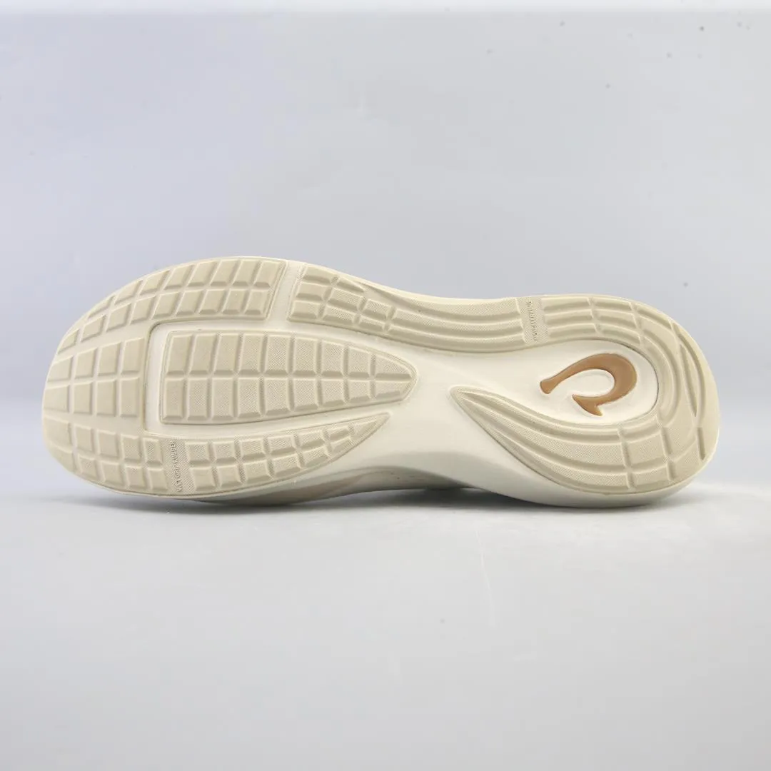 OLUKAI KAHOLO ATHLETIC TRAINER