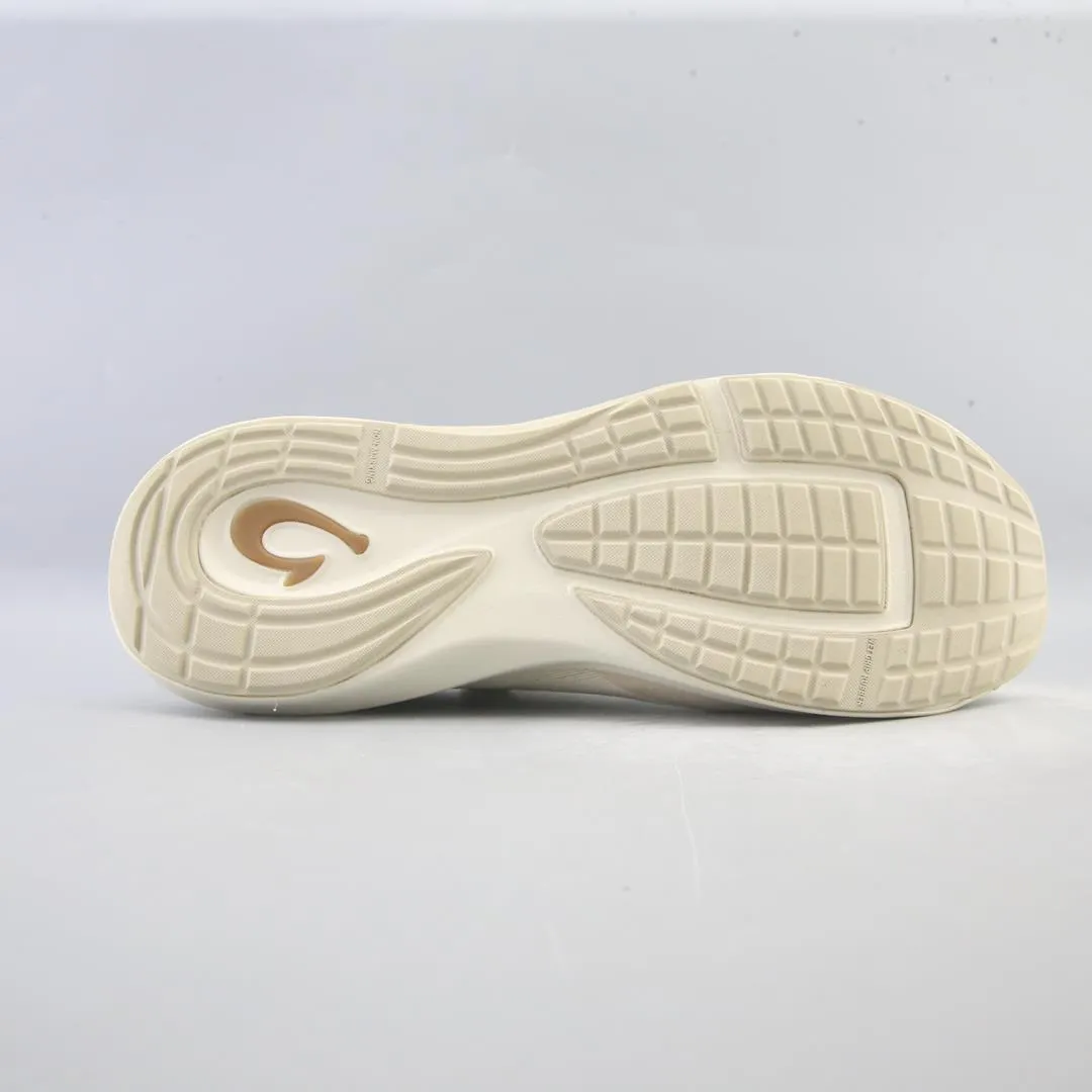 OLUKAI KAHOLO ATHLETIC TRAINER