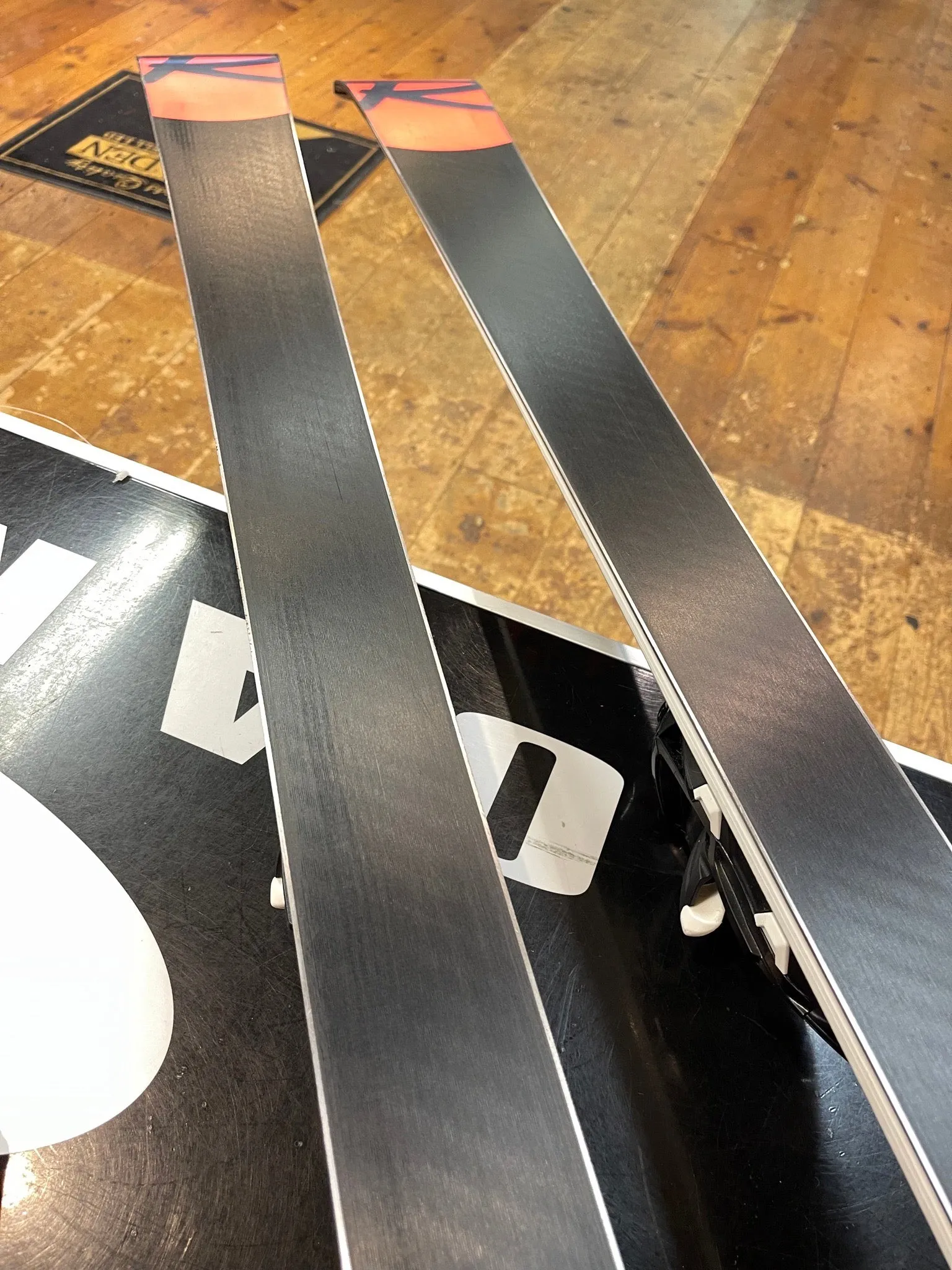 Rossignol Hero Elite TI Long Turn Race Skis with Look SPX14 Bindings - DEMO SKI