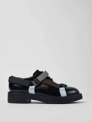 Twins leather shoes with textile straps