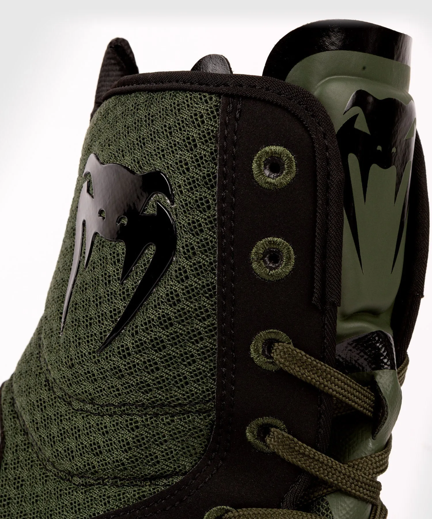 Venum Elite Boxing Shoes – Khaki