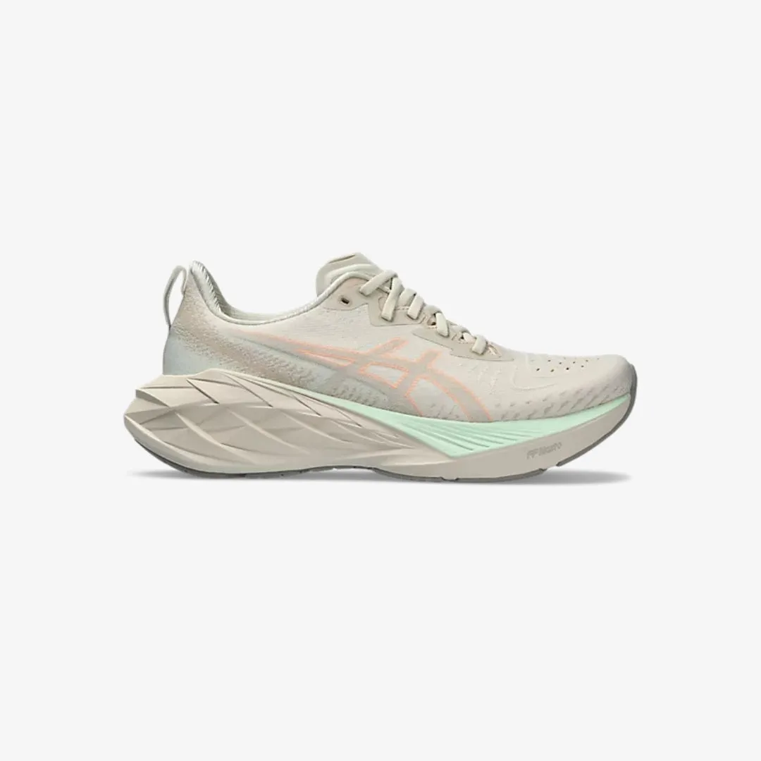 Women's Novablast 4