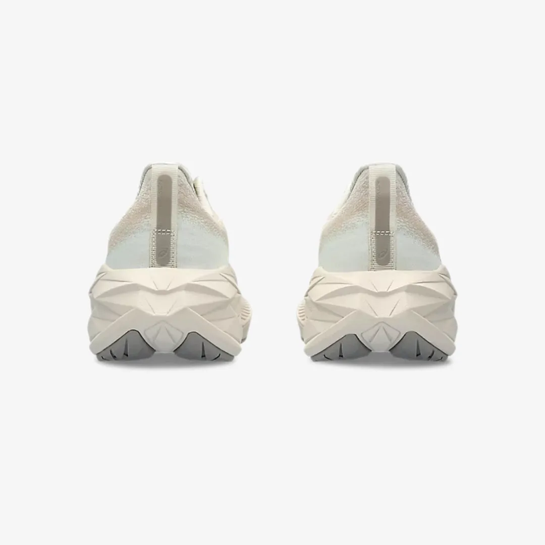 Women's Novablast 4