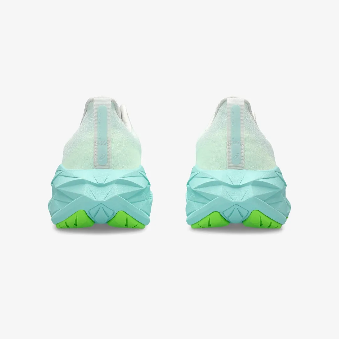 Women's Novablast 4
